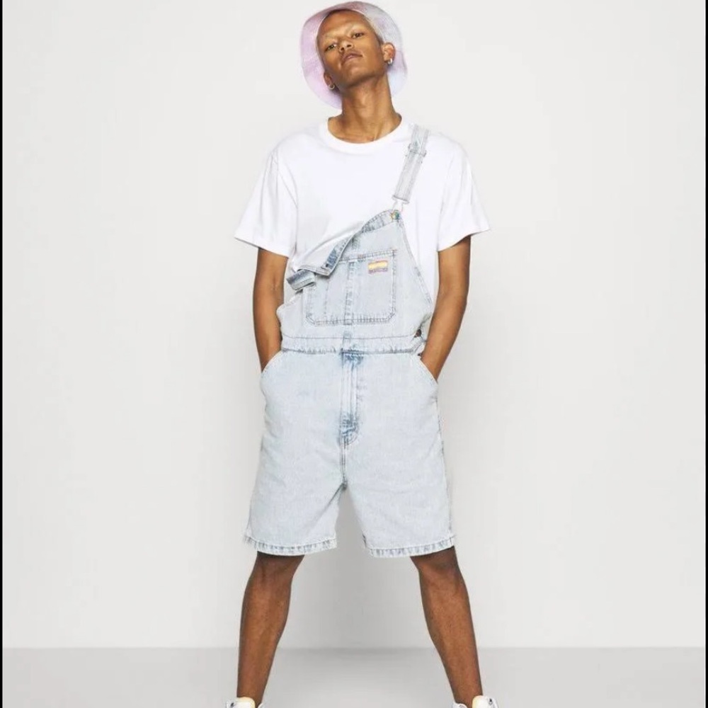 Rare Levi’s Pride Liberation Denim Short Overalls Medium Rainbow Patch - Picture 15 of 15